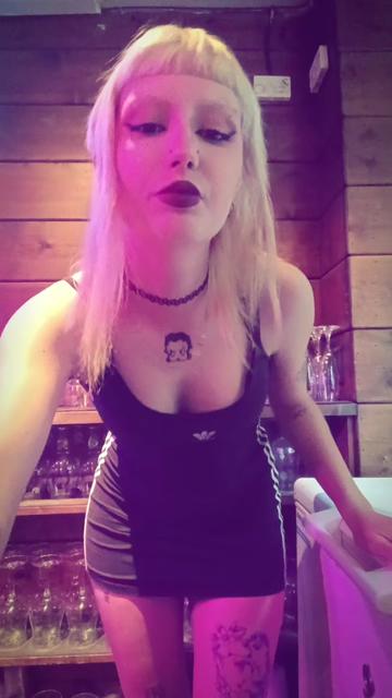 @🕸️🩸