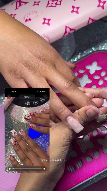 @Rihanna | KCMO Nail Artist