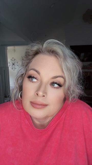 @Pepper_Lynne