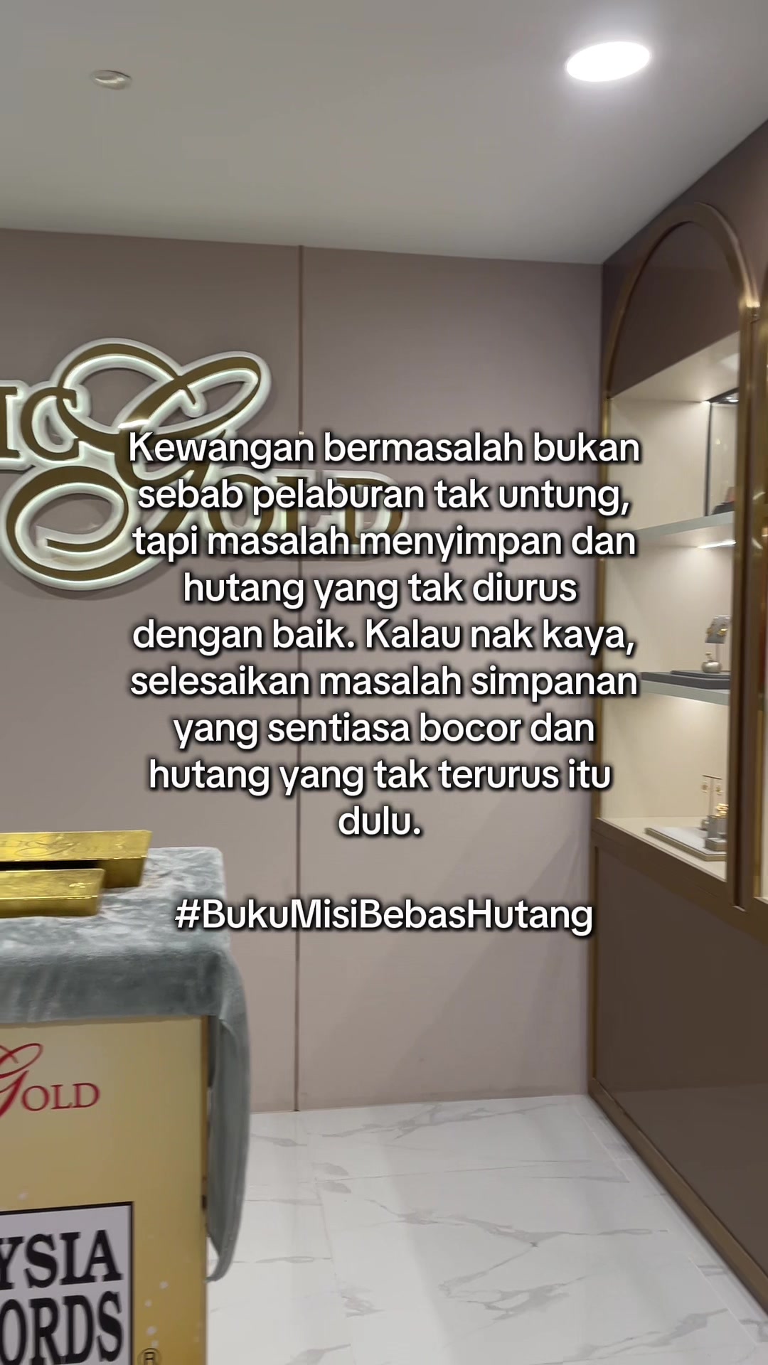 @Ainnur Najmie | Public Gold