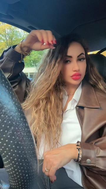@lorylolyta32