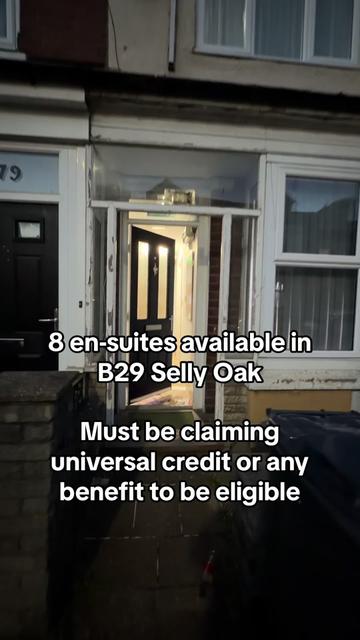 @universalrooms1