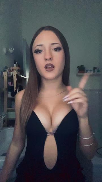 @𝟐𝟏