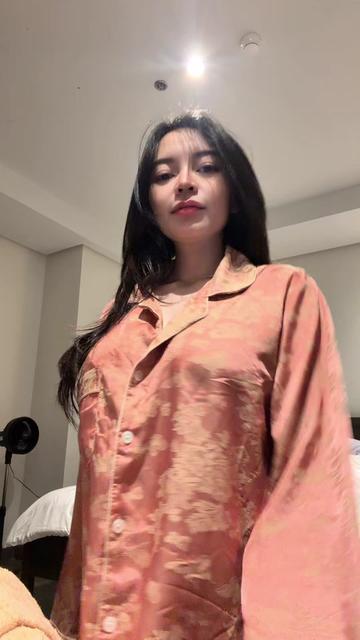 @maevianna