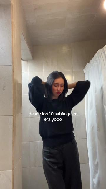 @rexxxona