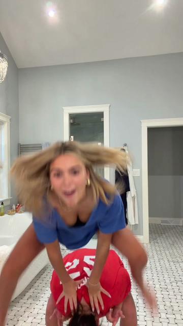 @_gracesheehan