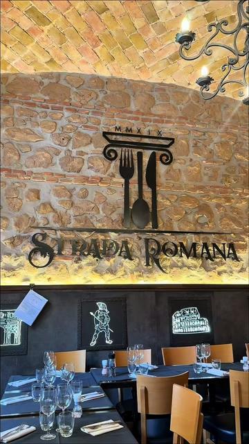 @STRADAROMANA Restaurant