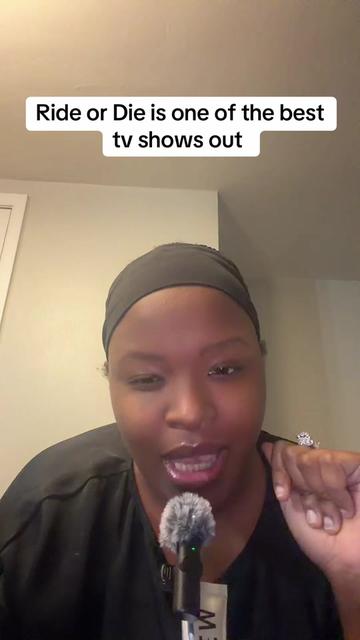 @justalkinggg