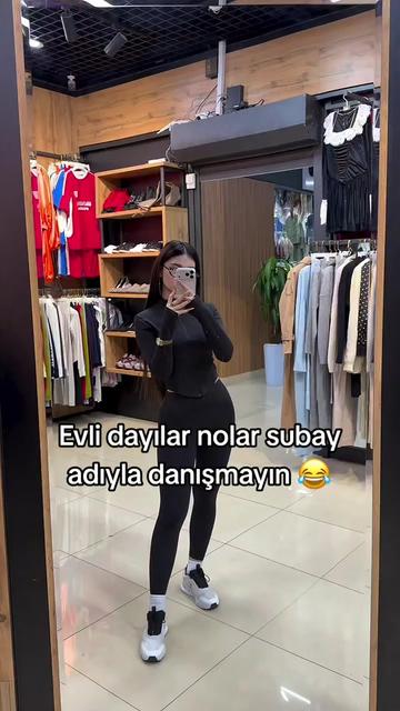 @Emilia_211