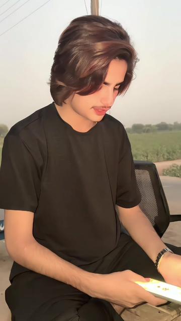 @RAJU LADLA 🥰