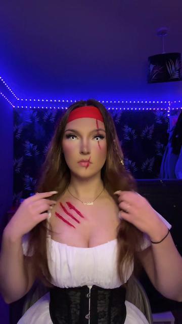 @Ella🍎