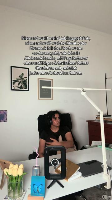 @Esma | Narzissmus & Freiheit