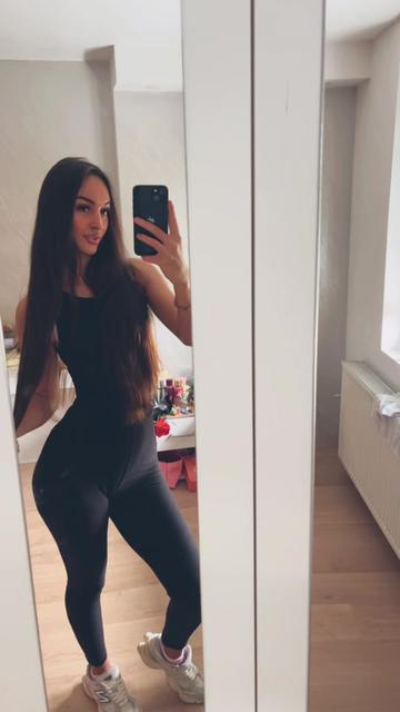 @issidorraaaaa