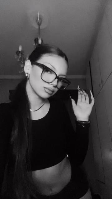 @kat3r1naki__