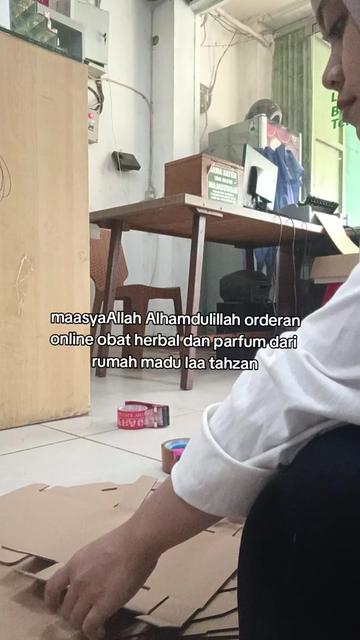 @Rumah Madu Herbal Cikarang