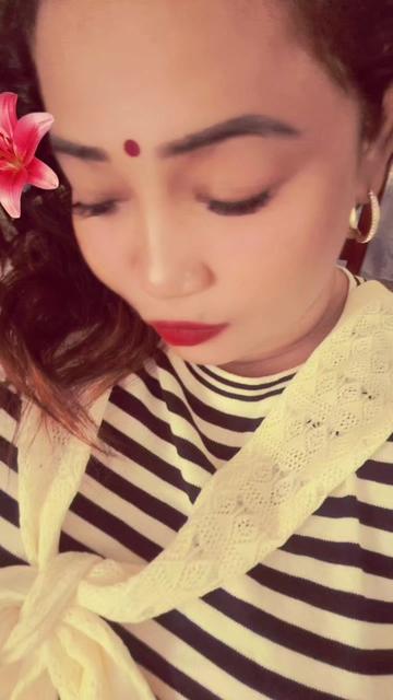 @Brinda_😗