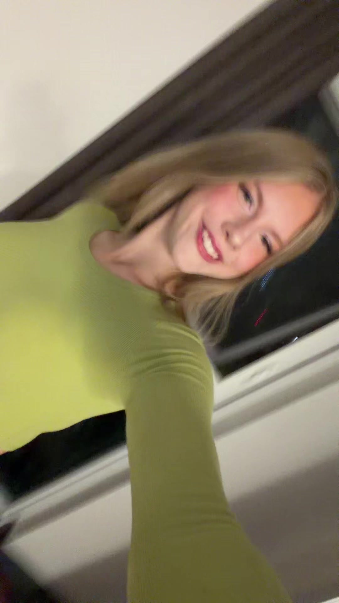 @yvnghocentral