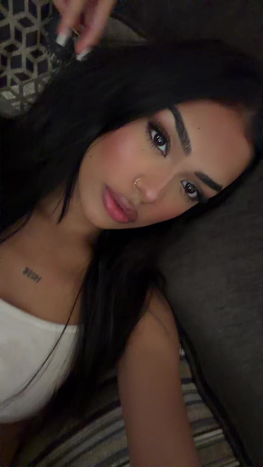 @Divya 🫧