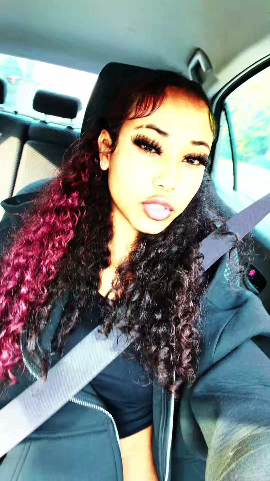 @🧛&zwj;♀️