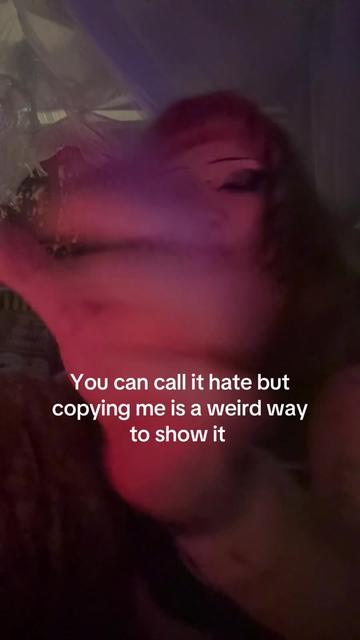 @Alice🦄