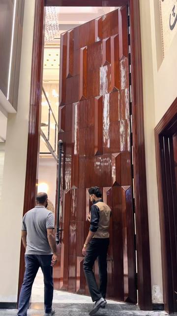 @( GRAND LIVING ) CONSTRUCTION