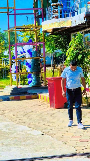 @RAHUL🫀SINHA💪
