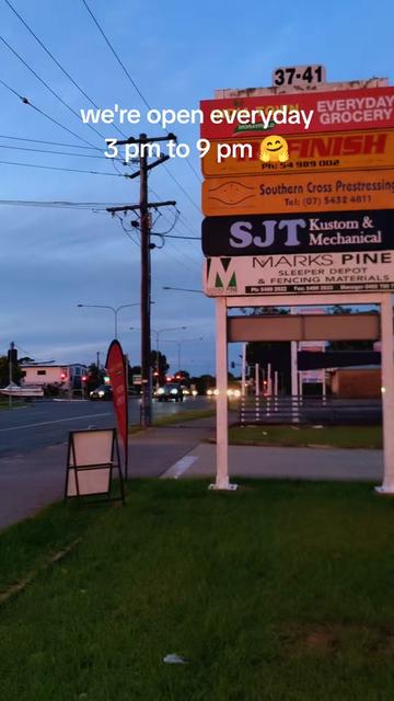 @momogadii Morayfield