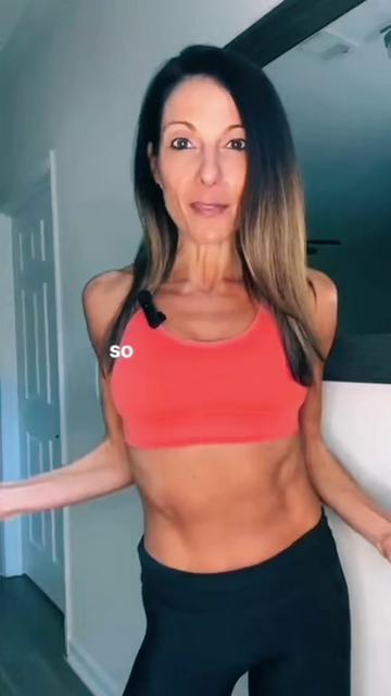 @Lydia Magnoli | Home Workouts