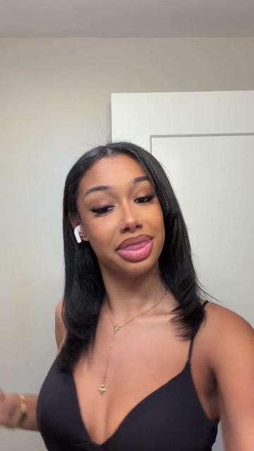 @N A Y A
