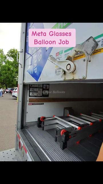 @BreeRose_Balloons