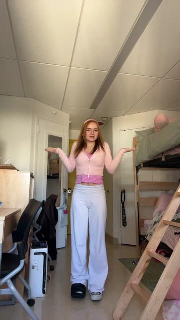 @ally_giele