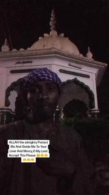 @LOVY MASHAIRI المنصور