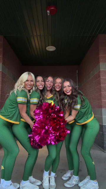 @Edmonton Elks Cheer Team