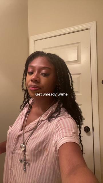 @Princess Leonna Marie ᥫ᭡