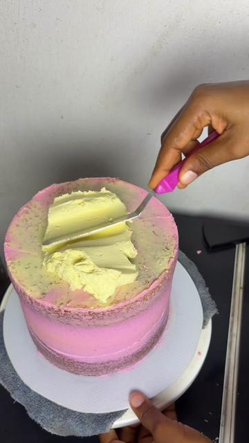 @pastryboxx