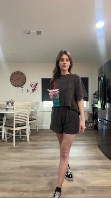 @Kay.