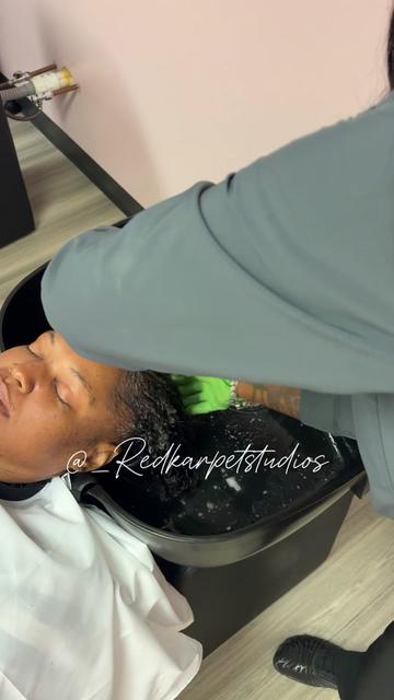 @Houston’s Braider/Lash Tech