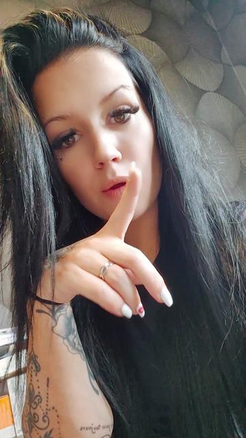 @la femme au regard 🤣🙈