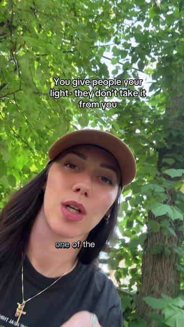 @Colleen🥀