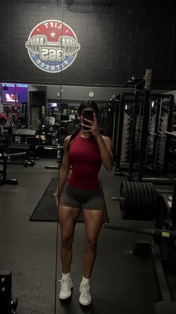 @zeynah🪽