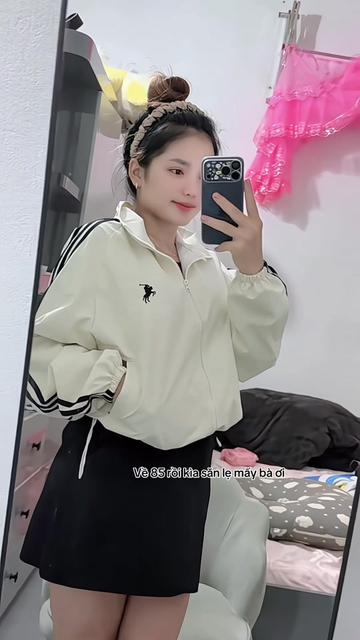 @Hoàng Yến 🌹