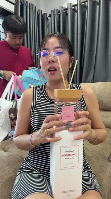 @ขนิษฐา
