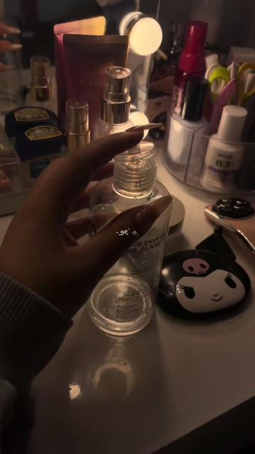 @⋆꙳𝜗𝜚꙳.*