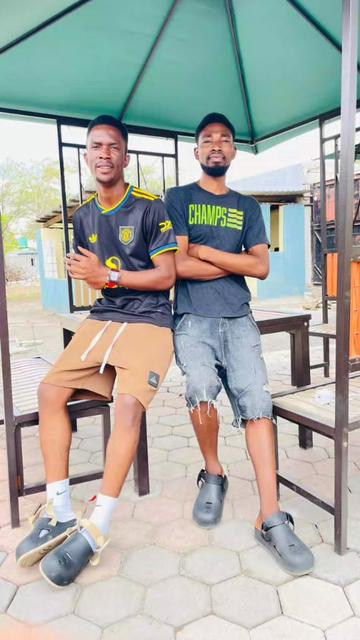 @user mzansi sitibekiso