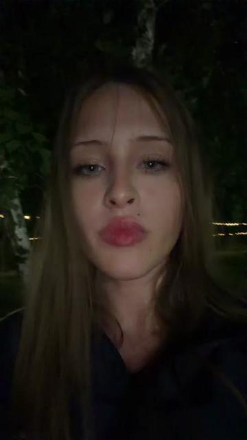 @av8