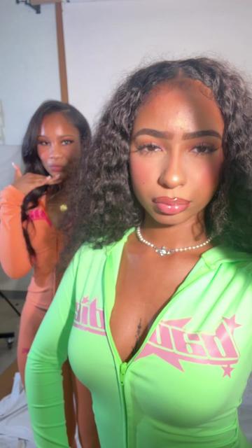 @alexsiejanelise
