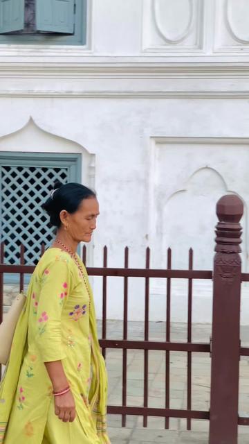@️प्रीति मोक्तान🦋