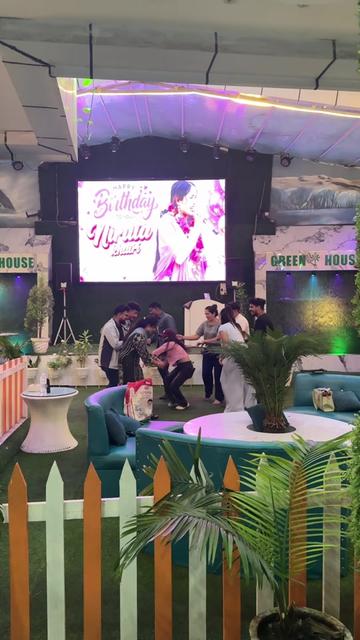 @Greenhouse Restaurant