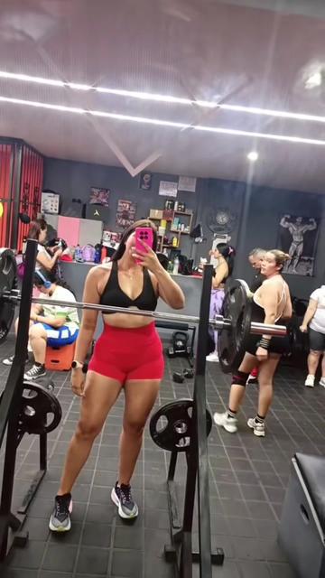 @Andrea Araque