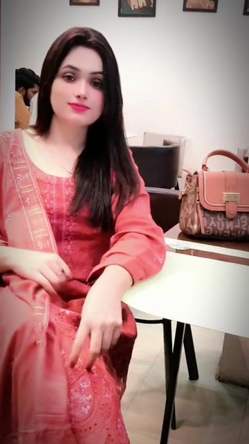 @charming.queen786